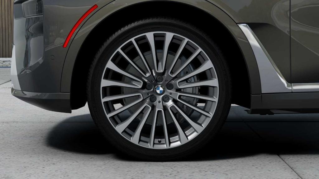 new 2026 BMW X7 car, priced at $93,415