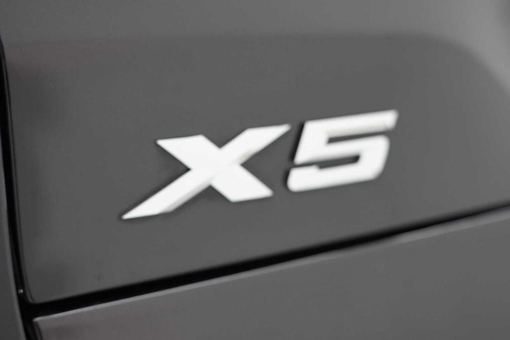 used 2025 BMW X5 car
