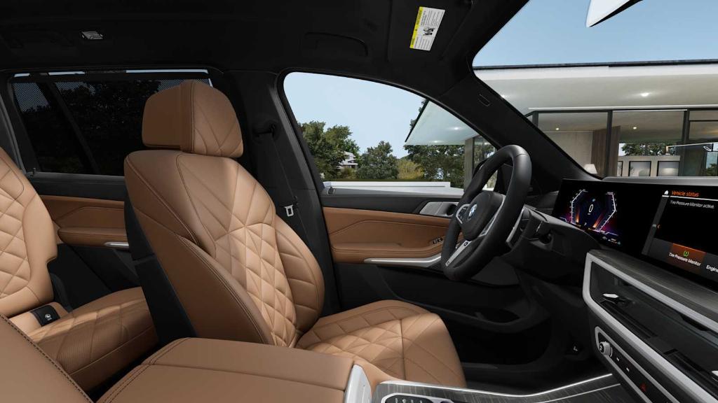 new 2026 BMW X7 car, priced at $102,095