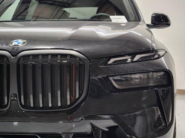 new 2025 BMW X7 car, priced at $100,115