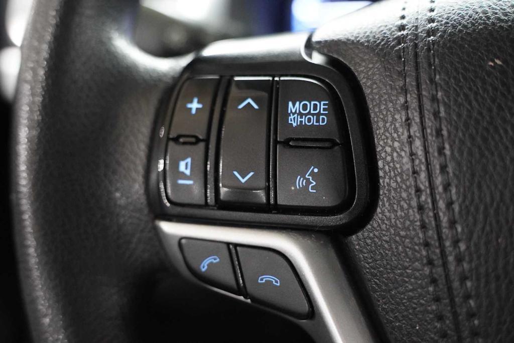 used 2019 Toyota Highlander car, priced at $23,988