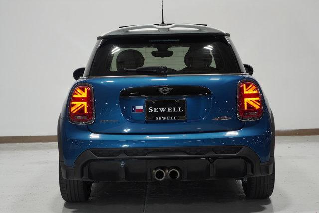 used 2022 MINI Hardtop car, priced at $30,974