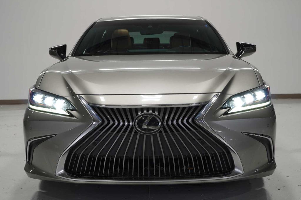 used 2020 Lexus ES 350 car, priced at $32,288