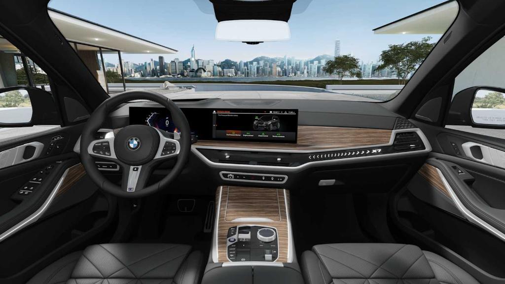 new 2026 BMW X7 car, priced at $100,675