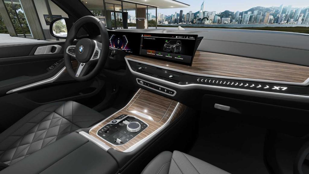 new 2026 BMW X7 car, priced at $100,675
