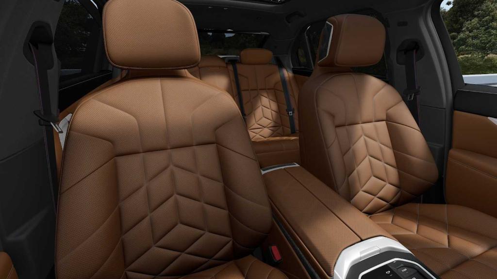 new 2025 BMW 740 car, priced at $114,085
