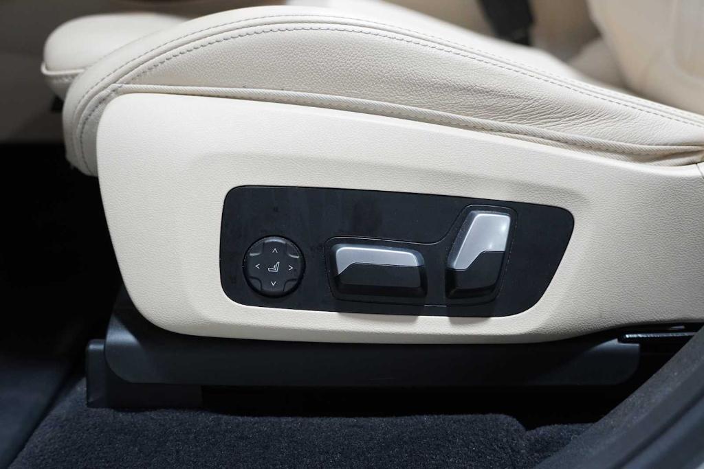 used 2022 BMW X3 car, priced at $36,988