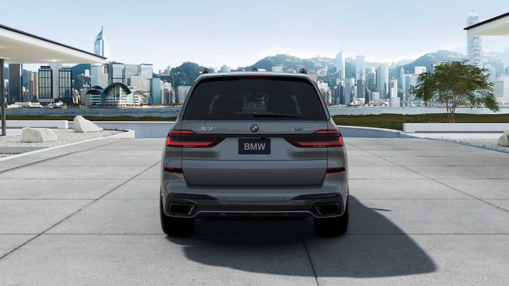 new 2026 BMW X7 car, priced at $104,185
