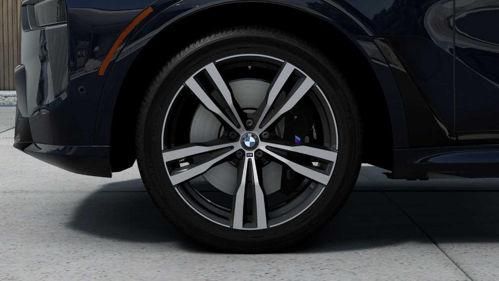 new 2026 BMW X7 car, priced at $96,965