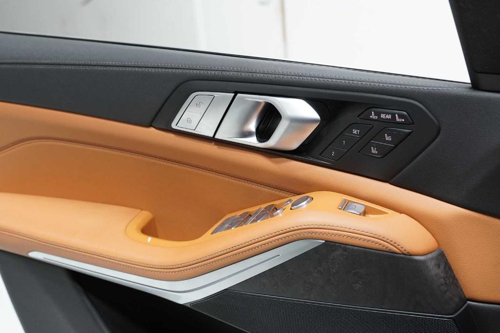 used 2022 BMW X7 car, priced at $49,988