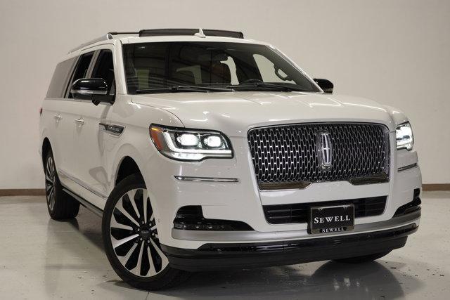 used 2023 Lincoln Navigator L car, priced at $74,988