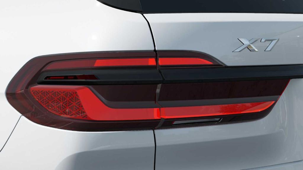 new 2026 BMW X7 car, priced at $98,975