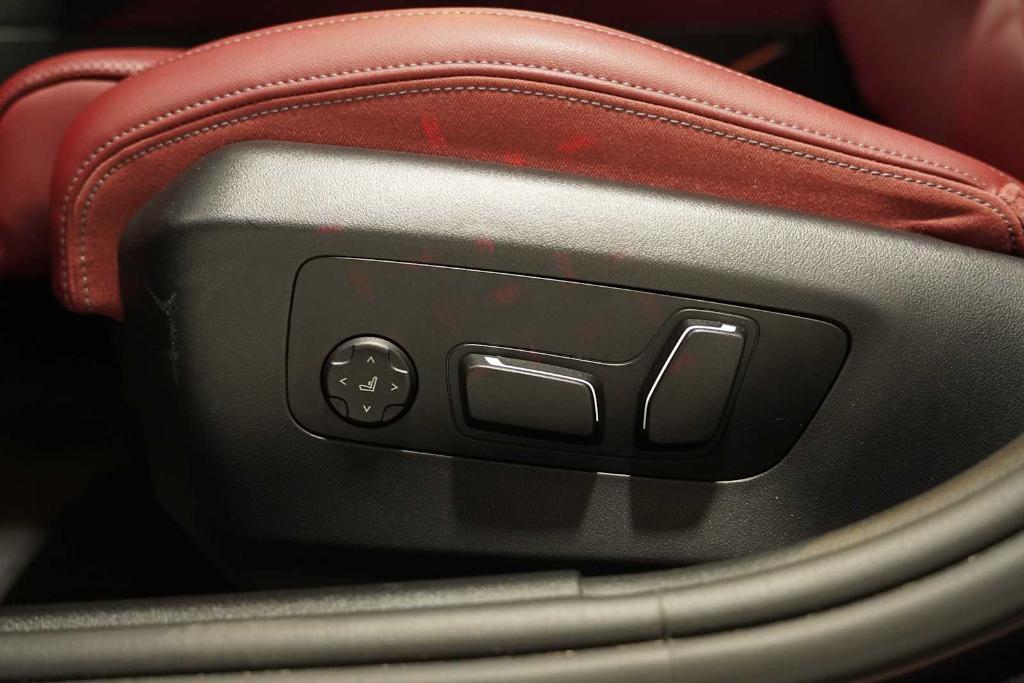 used 2024 BMW 530 car