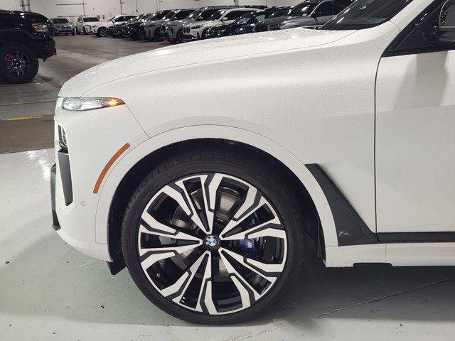 new 2025 BMW X7 car, priced at $120,625