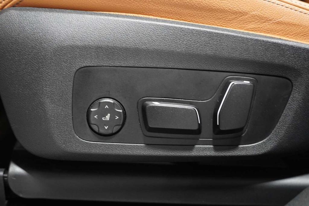 used 2024 BMW X3 car, priced at $45,989