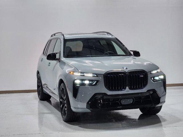 new 2025 BMW X7 car, priced at $123,310