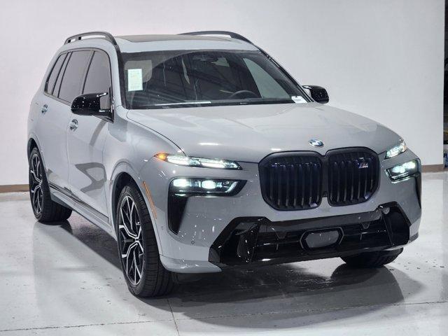 new 2025 BMW X7 car, priced at $123,310