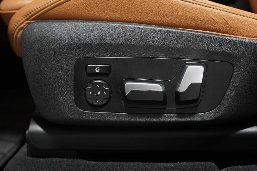 used 2021 BMW X3 car, priced at $40,488