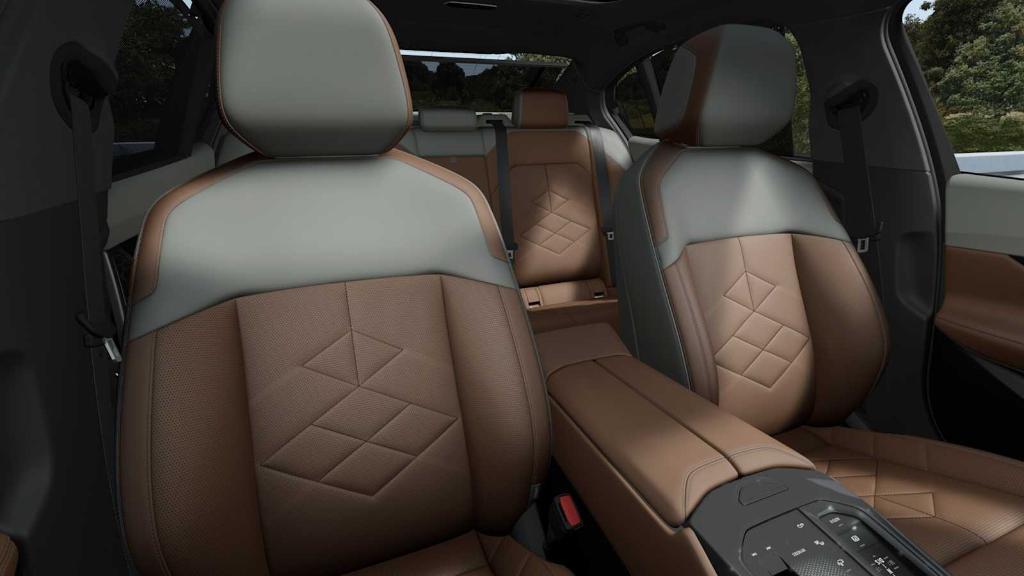 new 2026 BMW 550e car, priced at $96,120