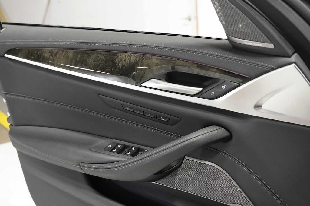 used 2021 BMW 540 car, priced at $40,988