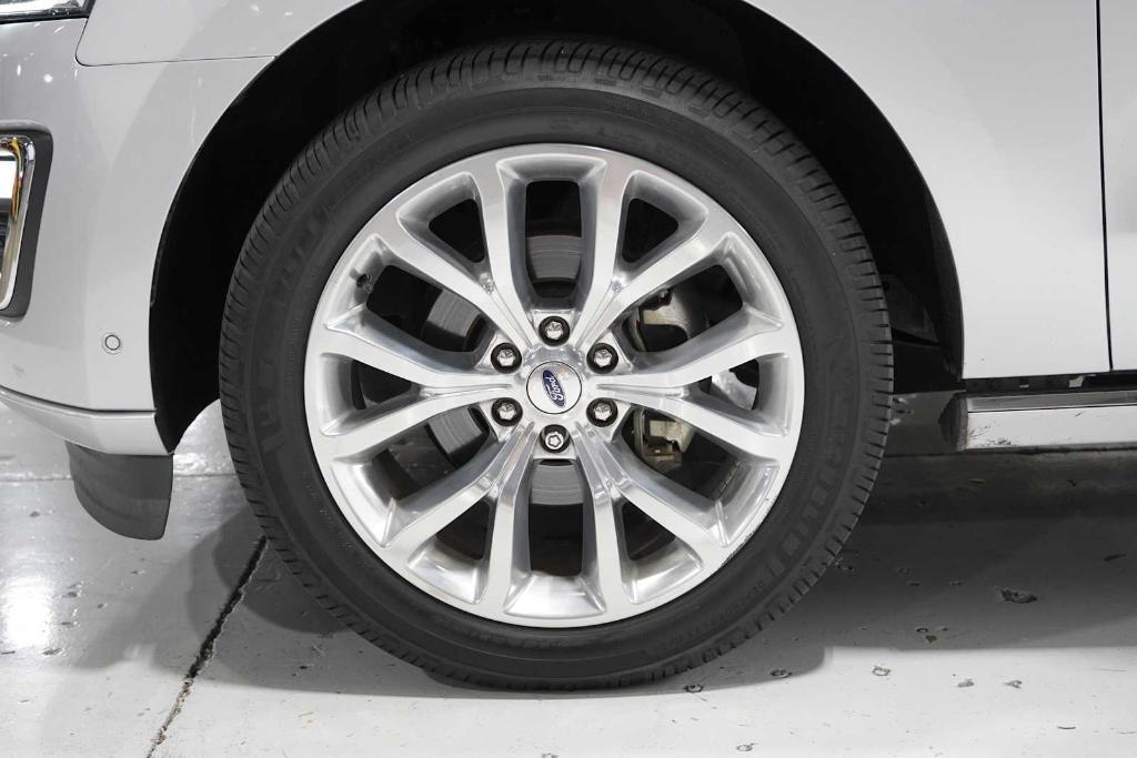 used 2018 Ford Expedition car, priced at $27,989