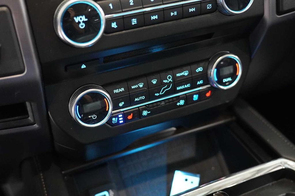 used 2018 Ford Expedition car, priced at $27,989