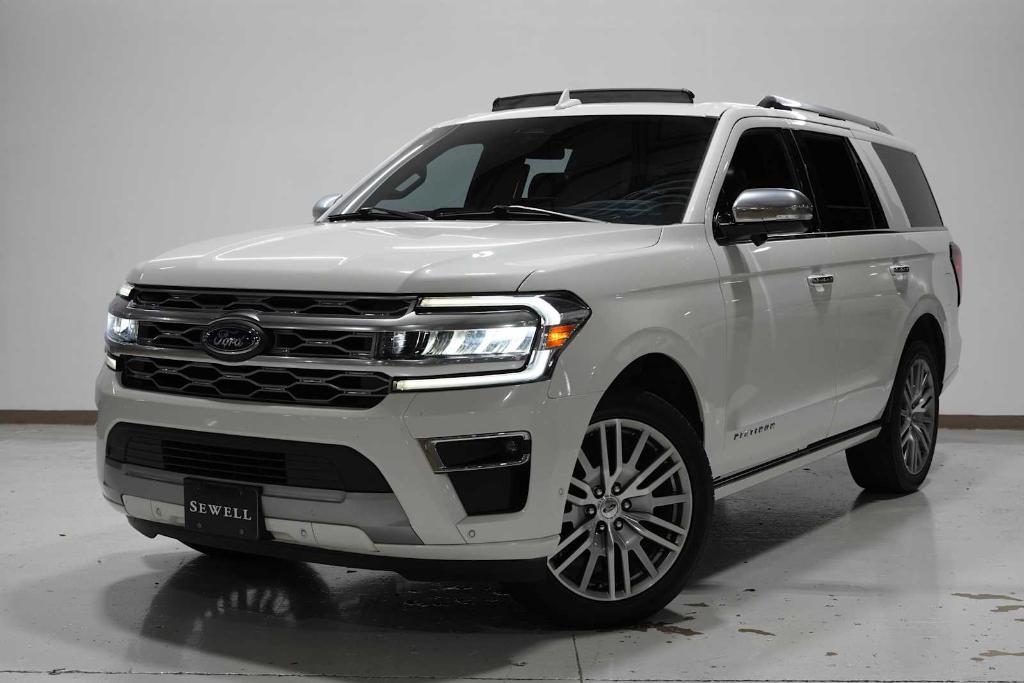 used 2022 Ford Expedition car, priced at $52,989