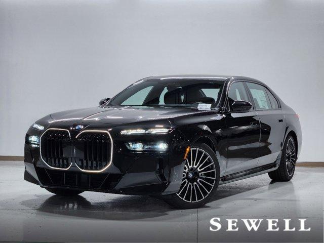 new 2025 BMW 760 car, priced at $135,825