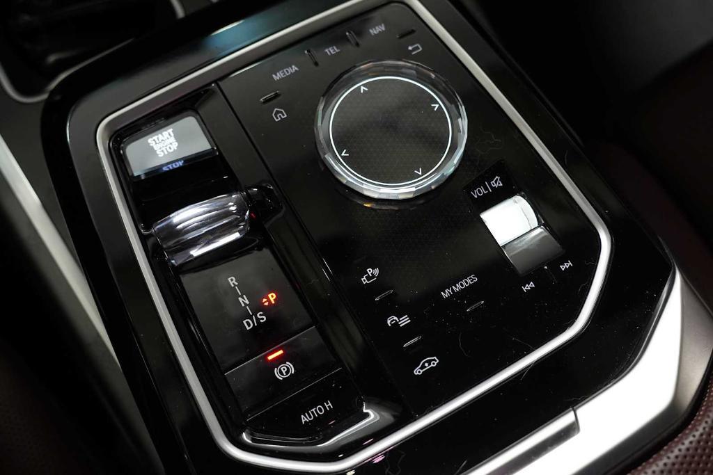 used 2023 BMW 760 car, priced at $81,988