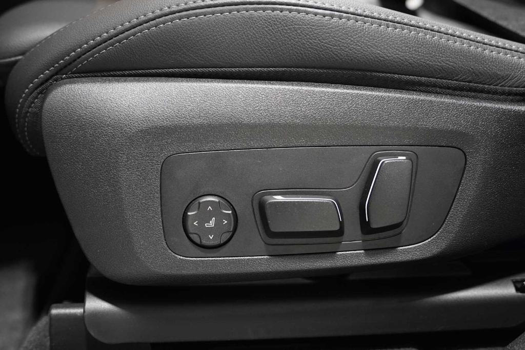 used 2025 BMW X4 car, priced at $55,988