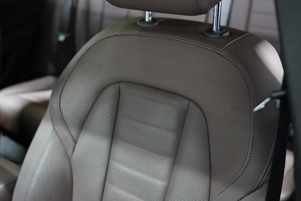 used 2022 BMW X4 car, priced at $53,988