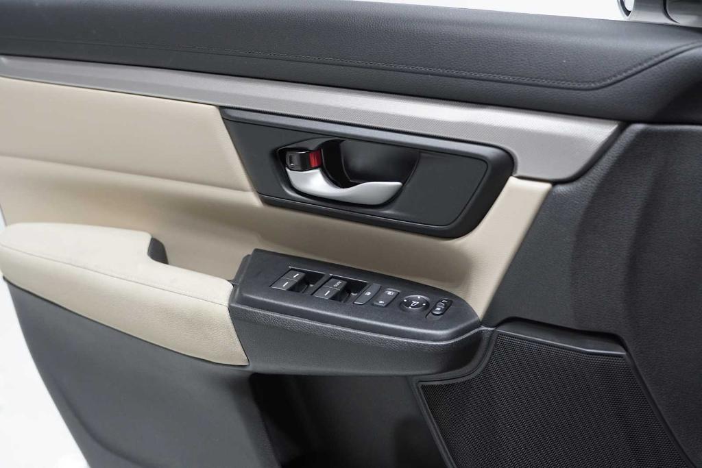 used 2018 Honda CR-V car, priced at $22,989