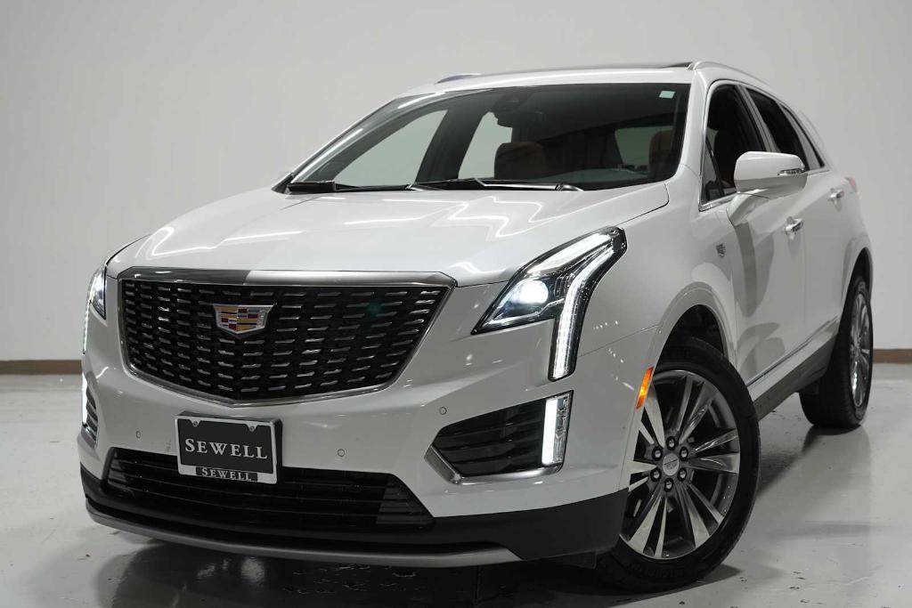 used 2024 Cadillac XT5 car, priced at $42,988