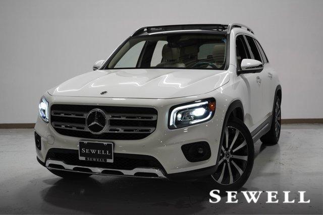 used 2022 Mercedes-Benz GLB 250 car, priced at $29,998