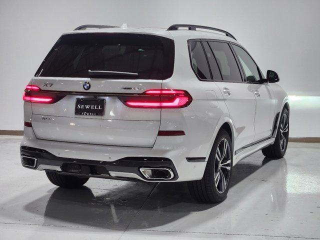 new 2025 BMW X7 car, priced at $99,925