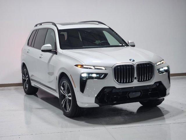 new 2025 BMW X7 car, priced at $99,925