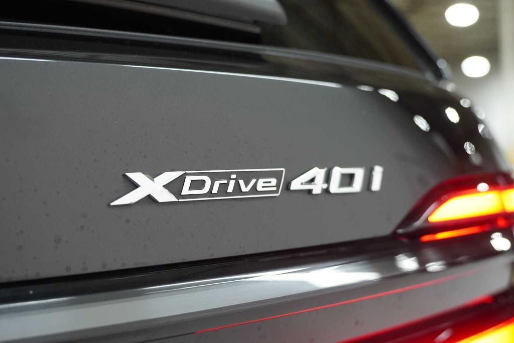 used 2025 BMW X7 car, priced at $88,989