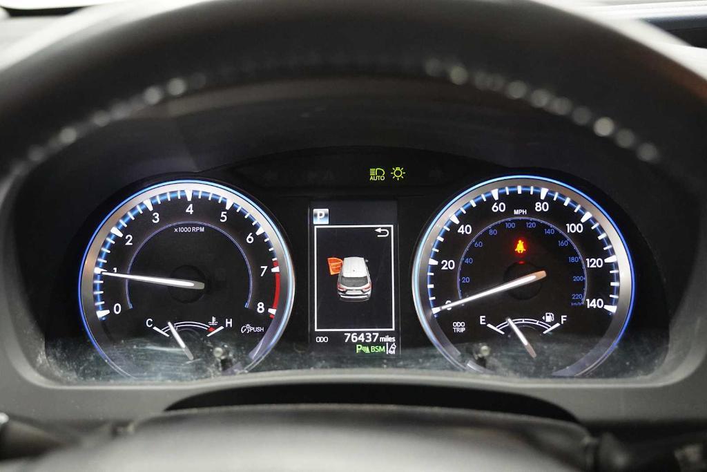 used 2018 Toyota Highlander car, priced at $29,988