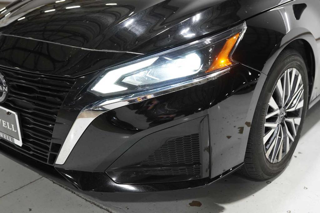 used 2023 Nissan Altima car, priced at $19,989