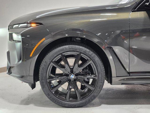 new 2025 BMW X7 car, priced at $129,555