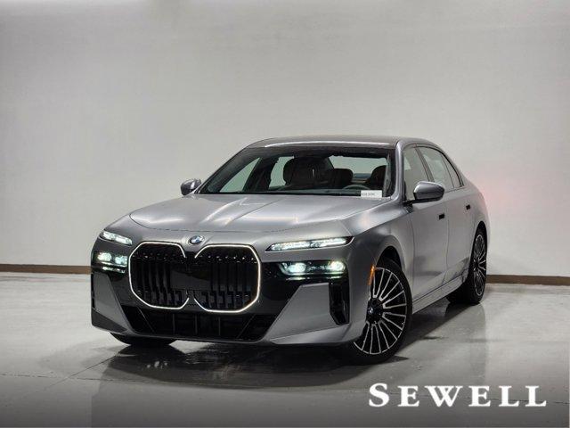 new 2024 BMW 760 car, priced at $147,630