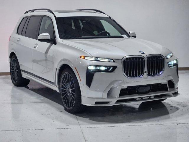 new 2025 BMW X7 car, priced at $158,295