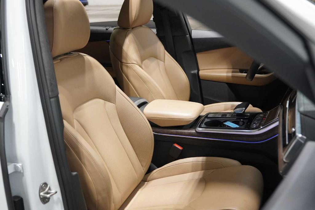 used 2022 Audi Q7 car