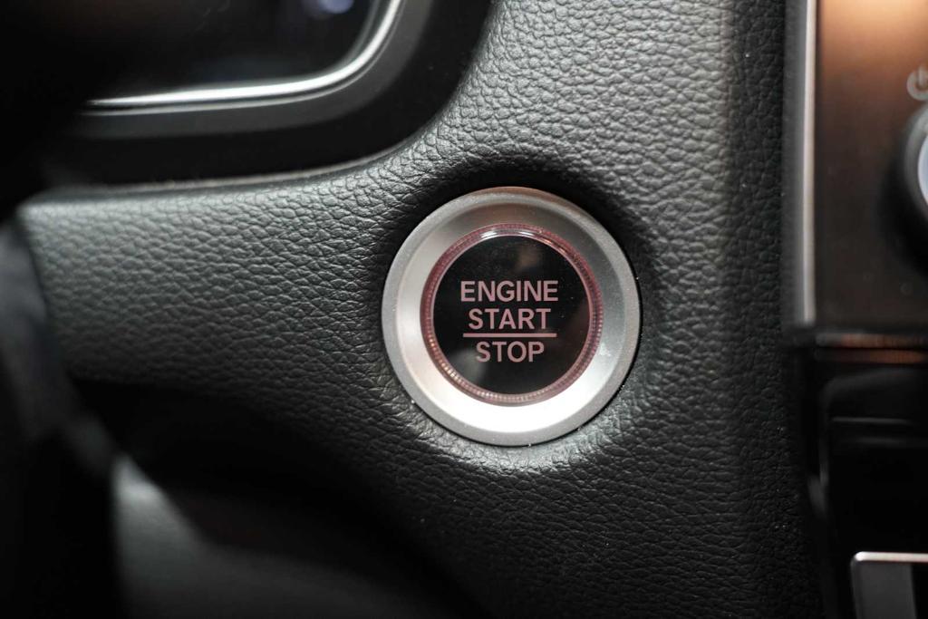 used 2021 Honda CR-V car, priced at $25,988
