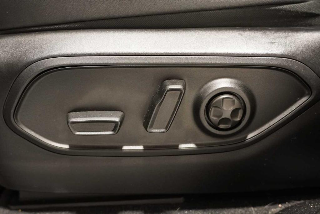 used 2023 Jeep Grand Cherokee L car, priced at $36,988