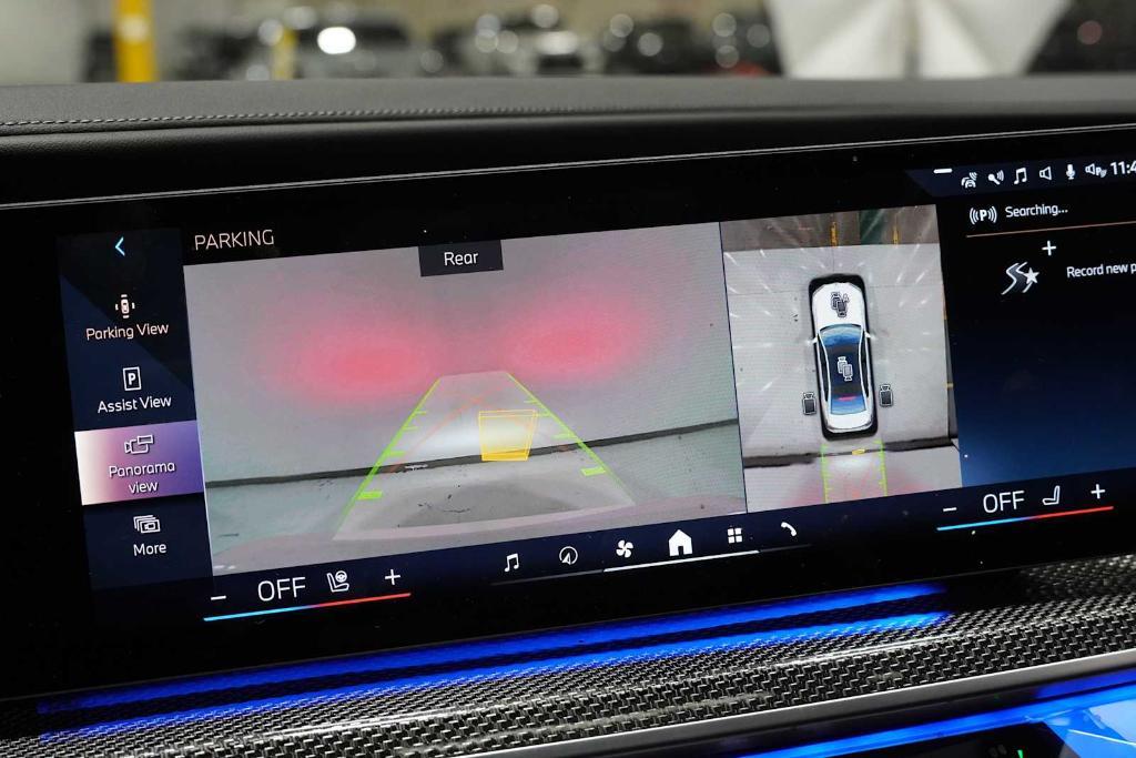 used 2023 BMW i7 car, priced at $81,988