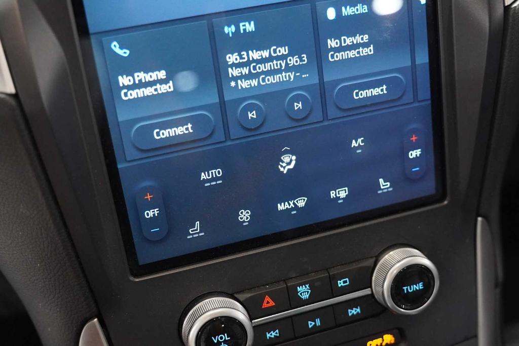 used 2022 Ford Edge car, priced at $22,788