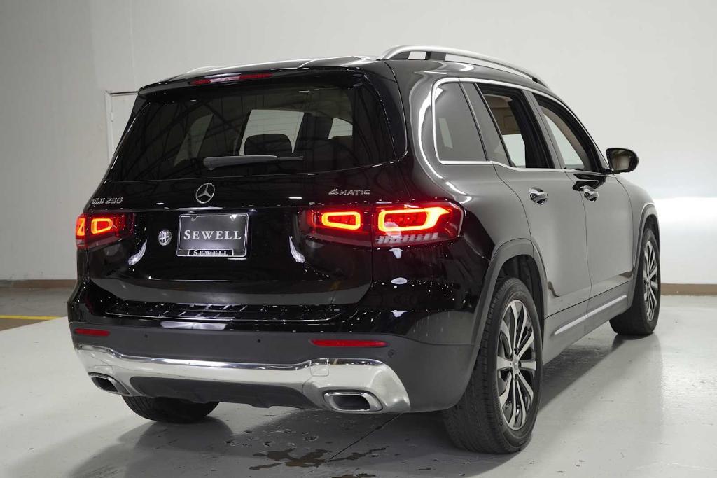 used 2020 Mercedes-Benz GLB 250 car, priced at $29,988