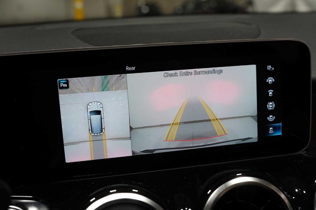 used 2020 Mercedes-Benz GLB 250 car, priced at $29,988