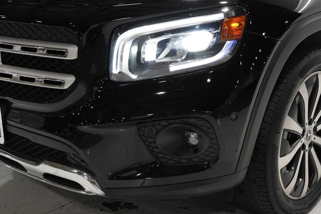 used 2020 Mercedes-Benz GLB 250 car, priced at $29,988